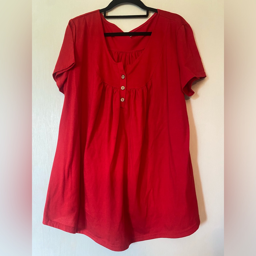 5/$20 Red Top Size Xxl